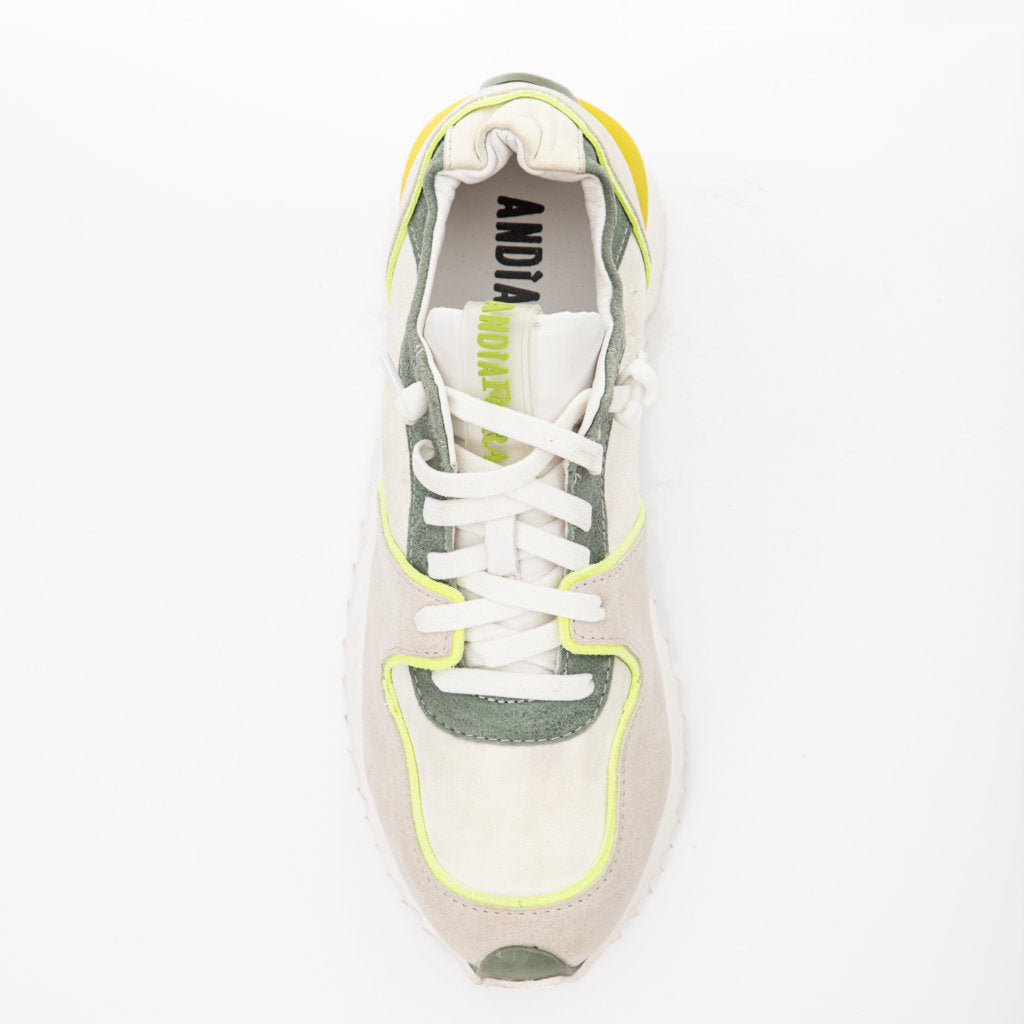 RUFFLE CN WHITE