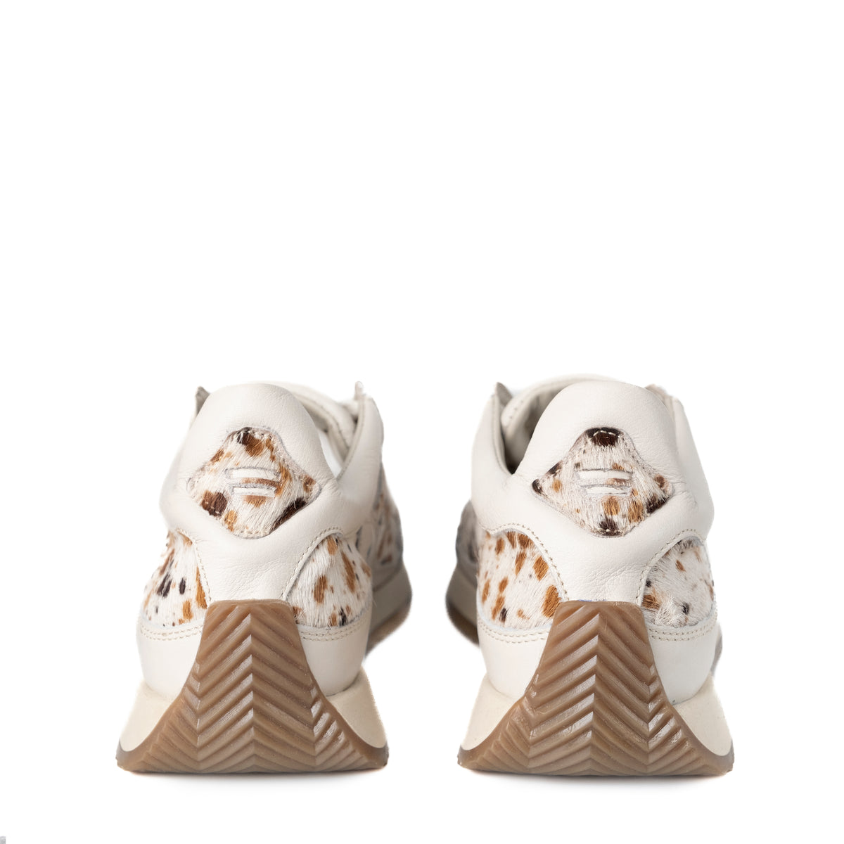 HOTY PONY OFF WHITE