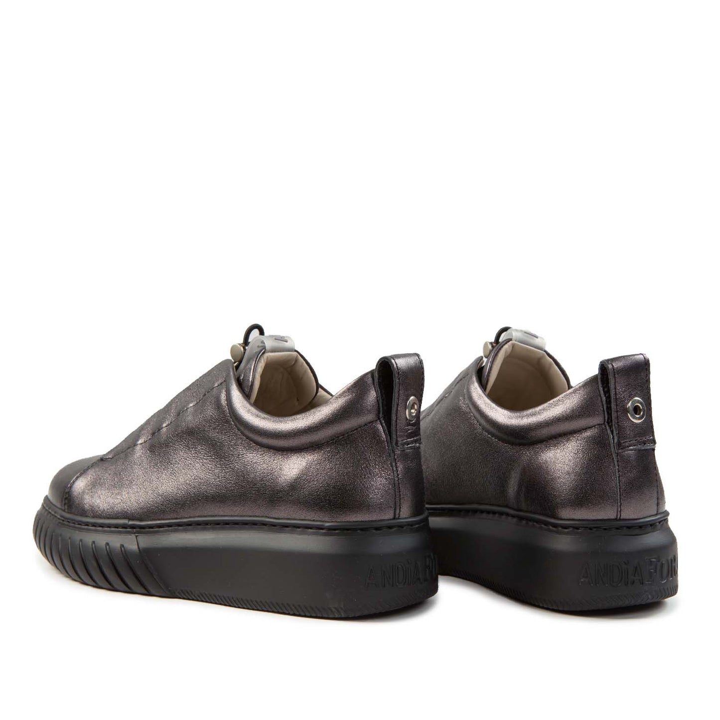 LIBI SILK DARK by Corazza
