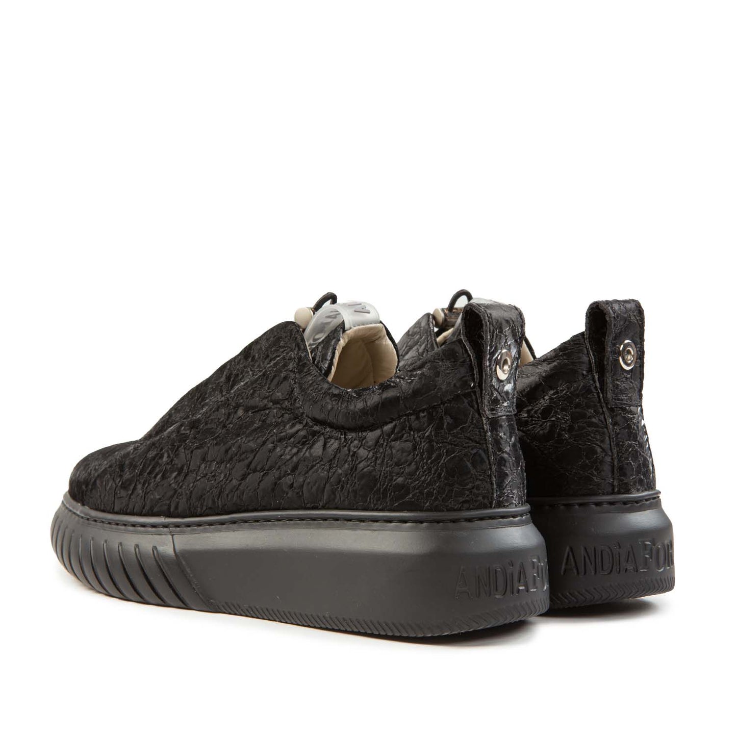 LIBI CLOUD BLACK by Corazza