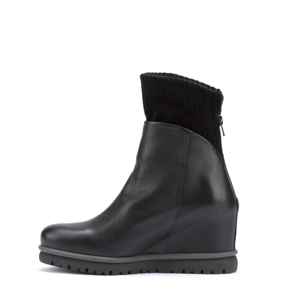 JUN DENVER BLACK