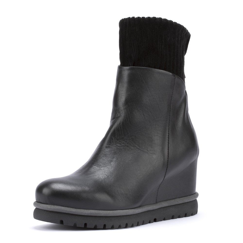 JUN DENVER BLACK