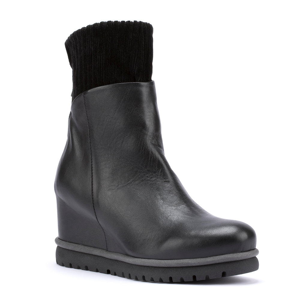 JUN DENVER BLACK