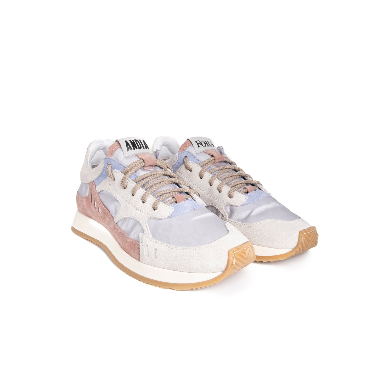 HOTY SAT  SUEDE WHITE