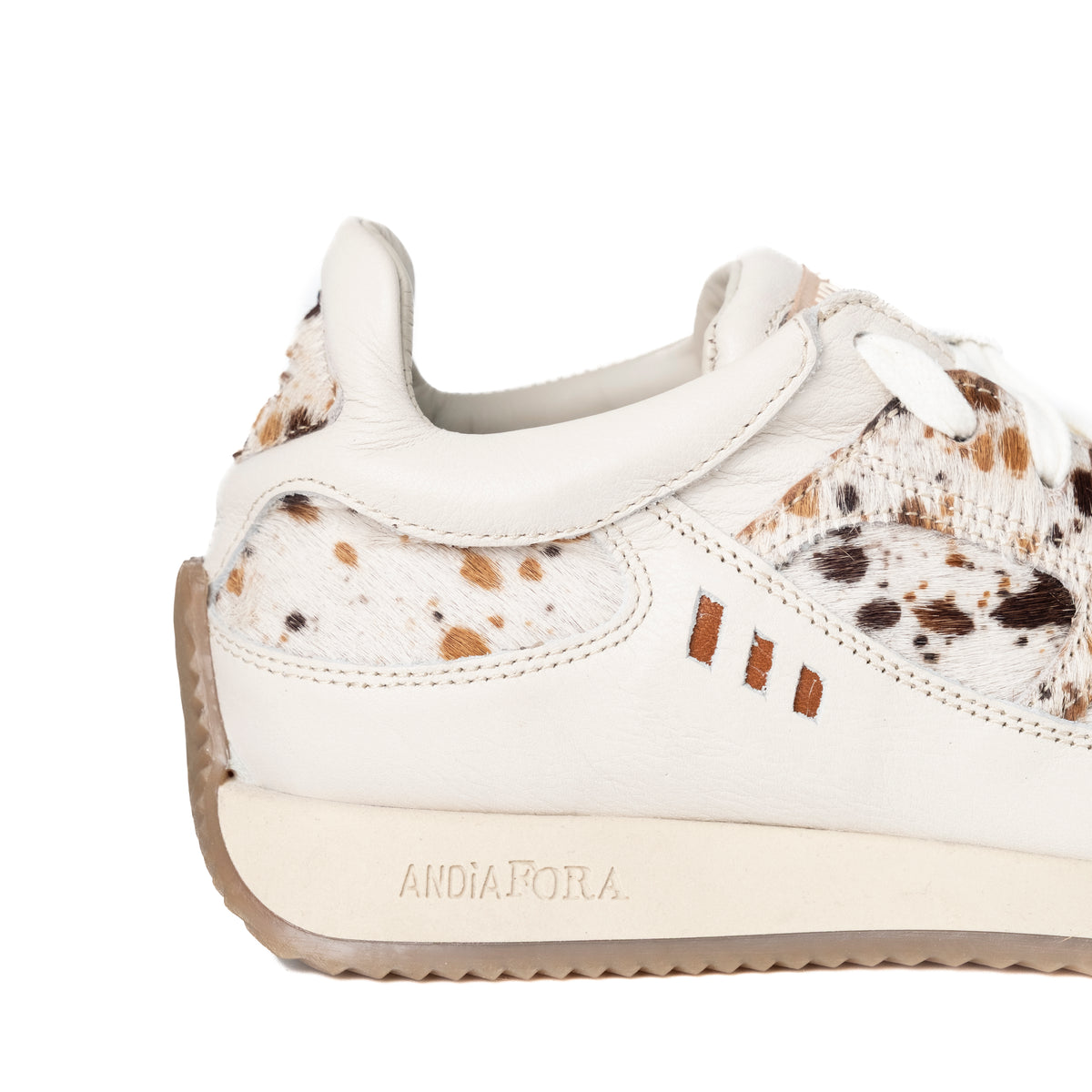 HOTY PONY  OFF WHITE