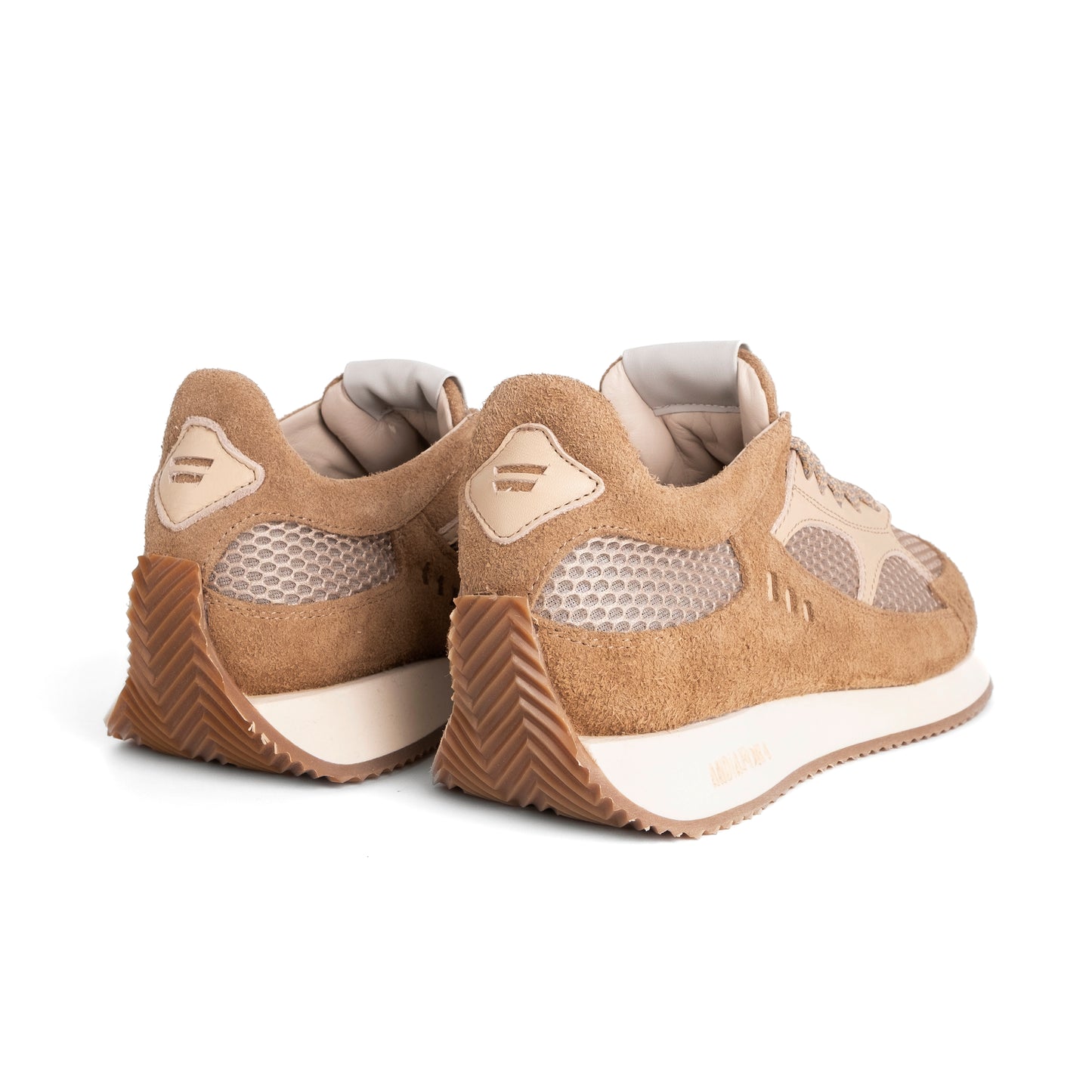HOTY  BEAR CAMEL