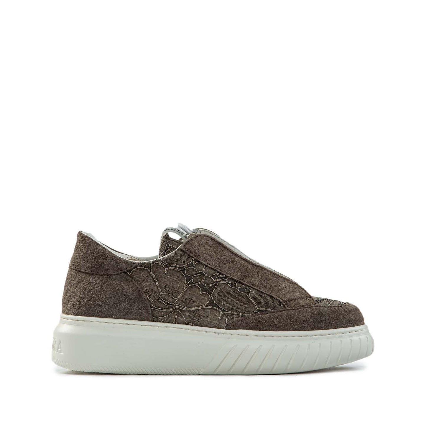 IVOR SUEDE GREY CR