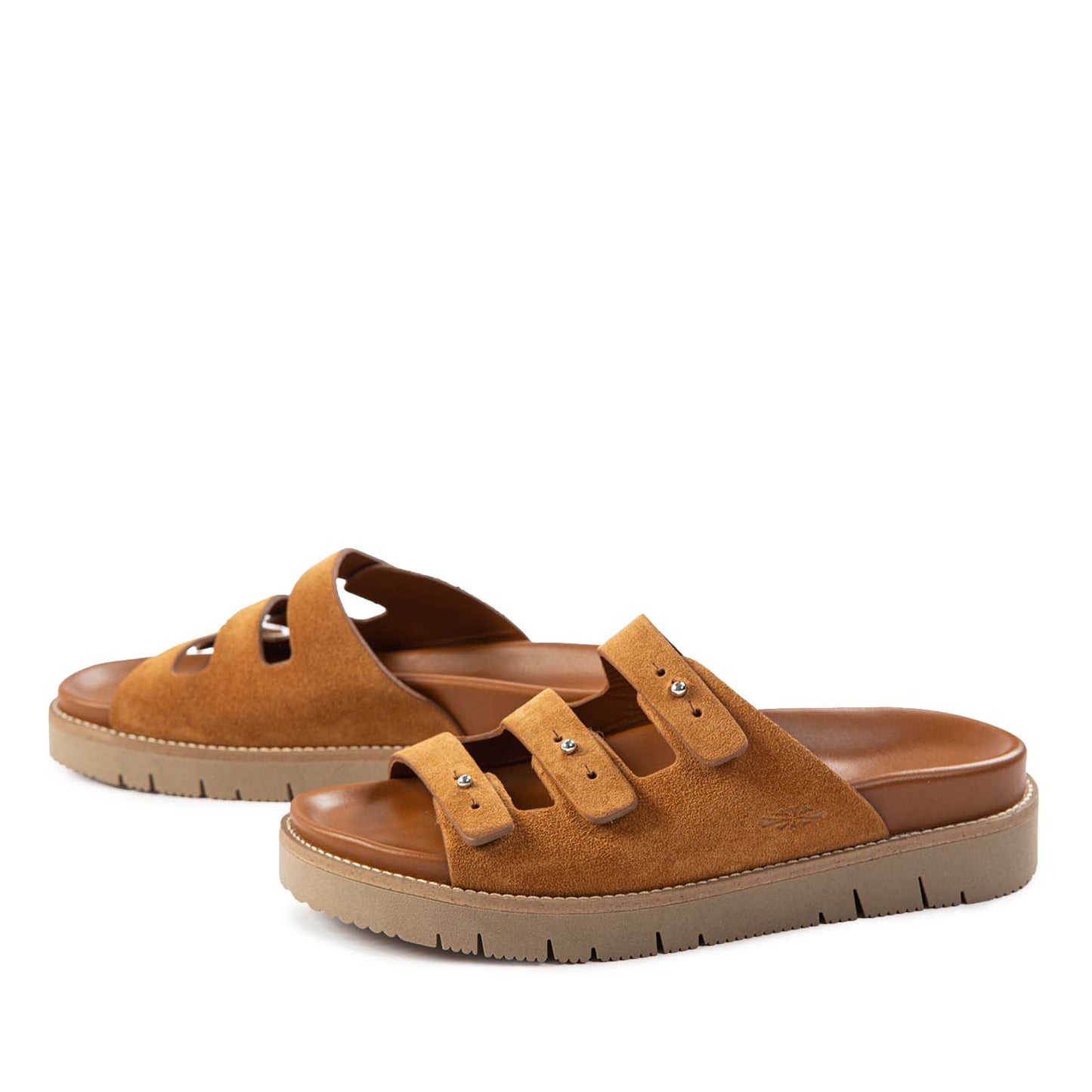 THREE  SUEDE COGNAC CR