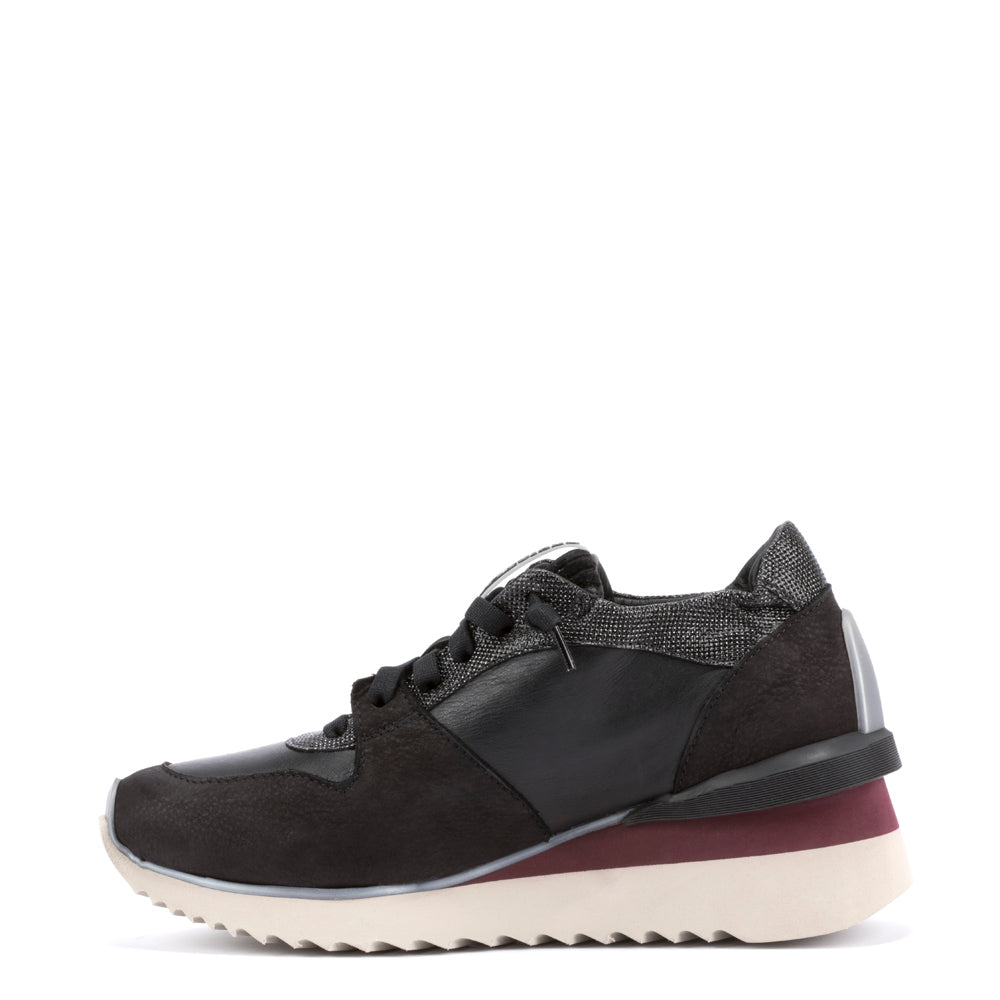 RUFFLE VELA NERO
