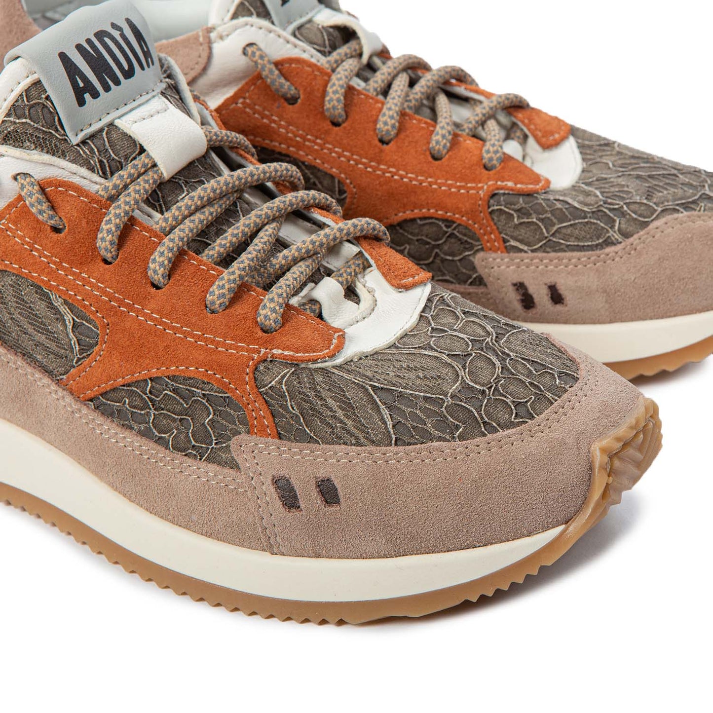 HOTY FLOWERS in camoscio tortora CR